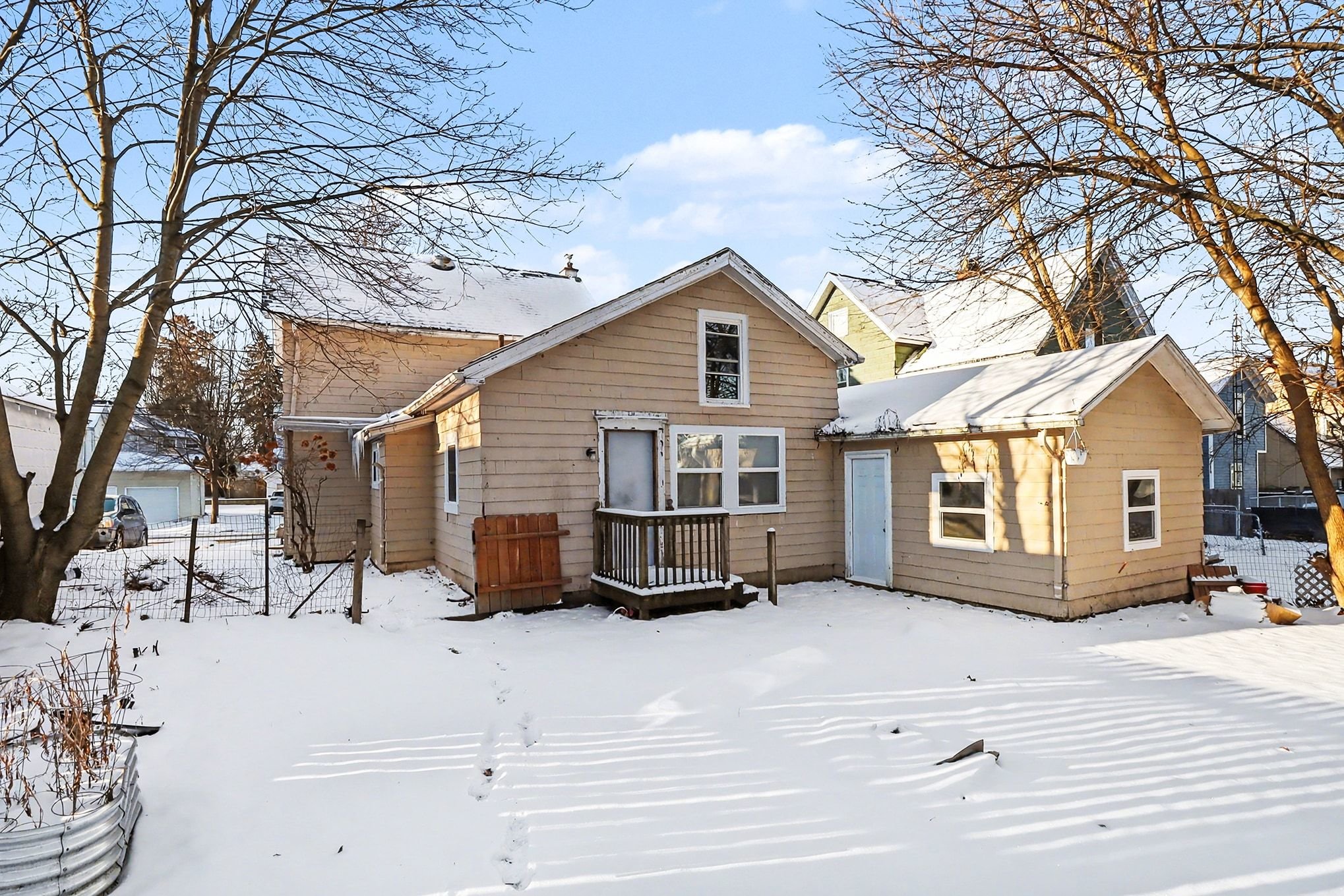 Property thumbnail image