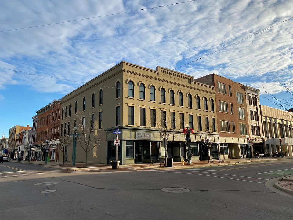 109 East Maumee Street - 302